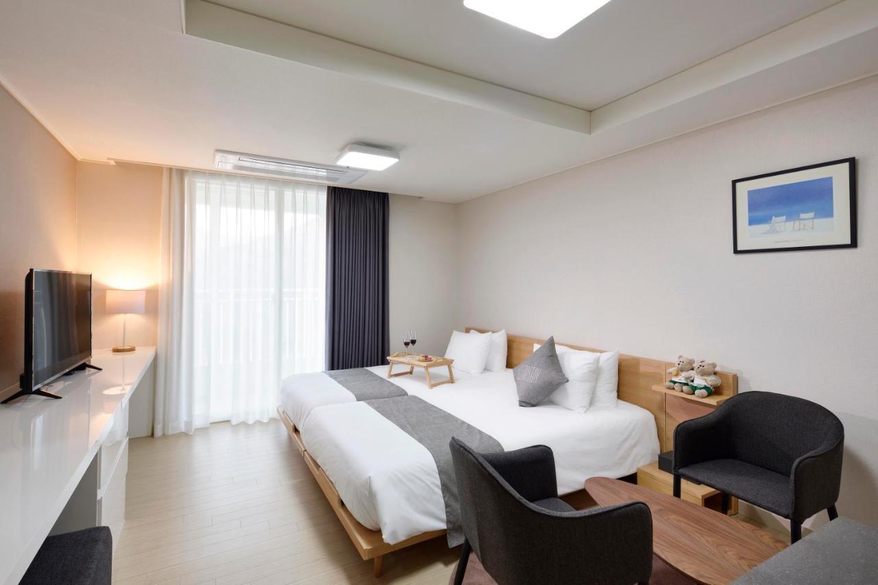 Geoje Leein Stay Hotel Extérieur photo