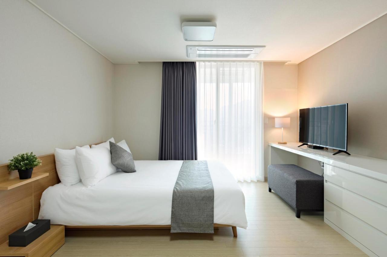 Geoje Leein Stay Hotel Extérieur photo